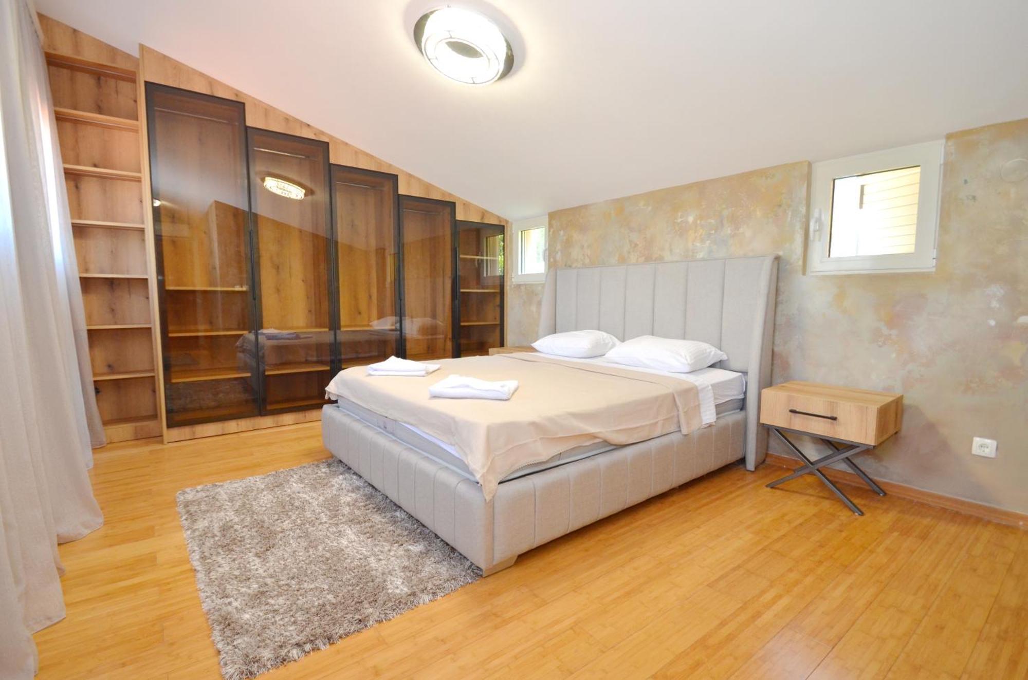 Boka Devine Residence Kotor Zimmer foto